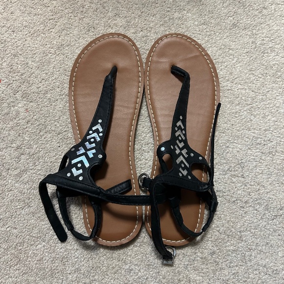 Hollister Sandals - Picture 1 of 2